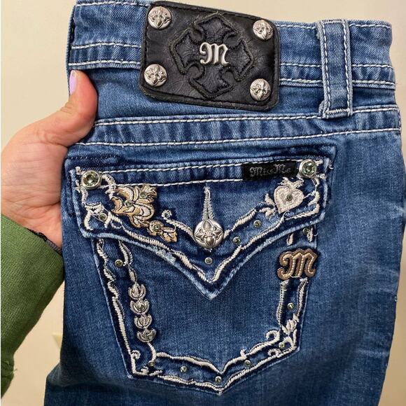 Miss Me Boyfriend Denim Capri Embellished  28 us - Picture 3 of 10